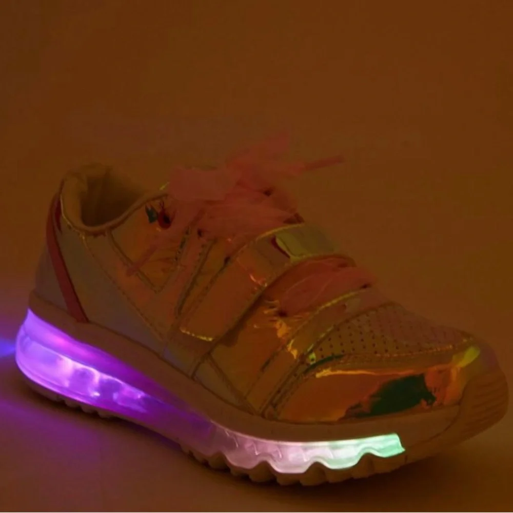 YRu Alien light ups! - Picture 2 of 4